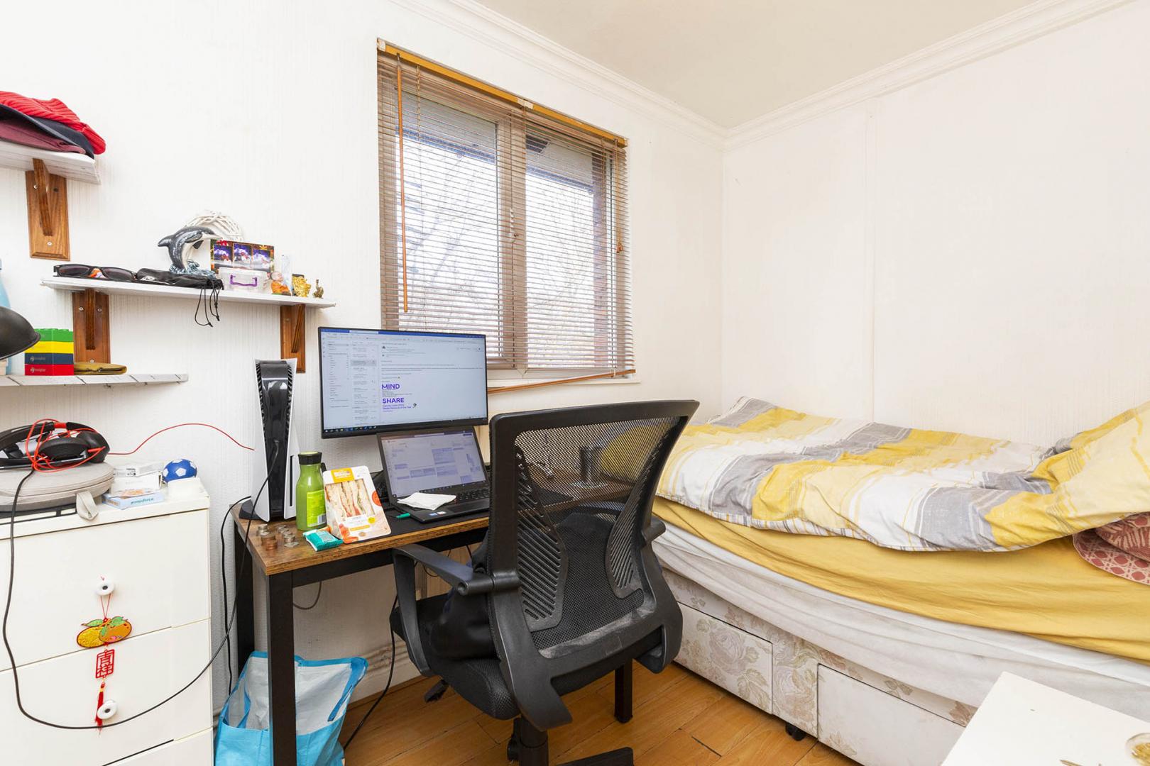 Stunning Sharers House Bransdale Close, West Hampstead